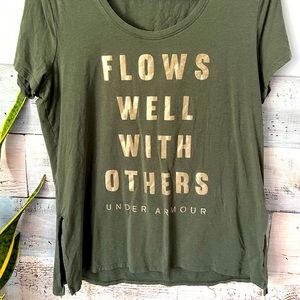 Perfect Yoga top - Under Armour Gold & Green Tshirt